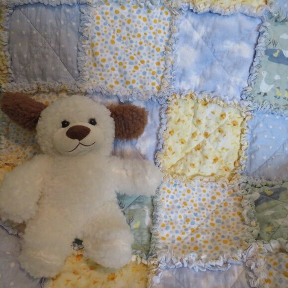 Flannel Rag Quilt With Batting 42 x 42 Blue and Yellow With Ducks - Picture 11 of 12